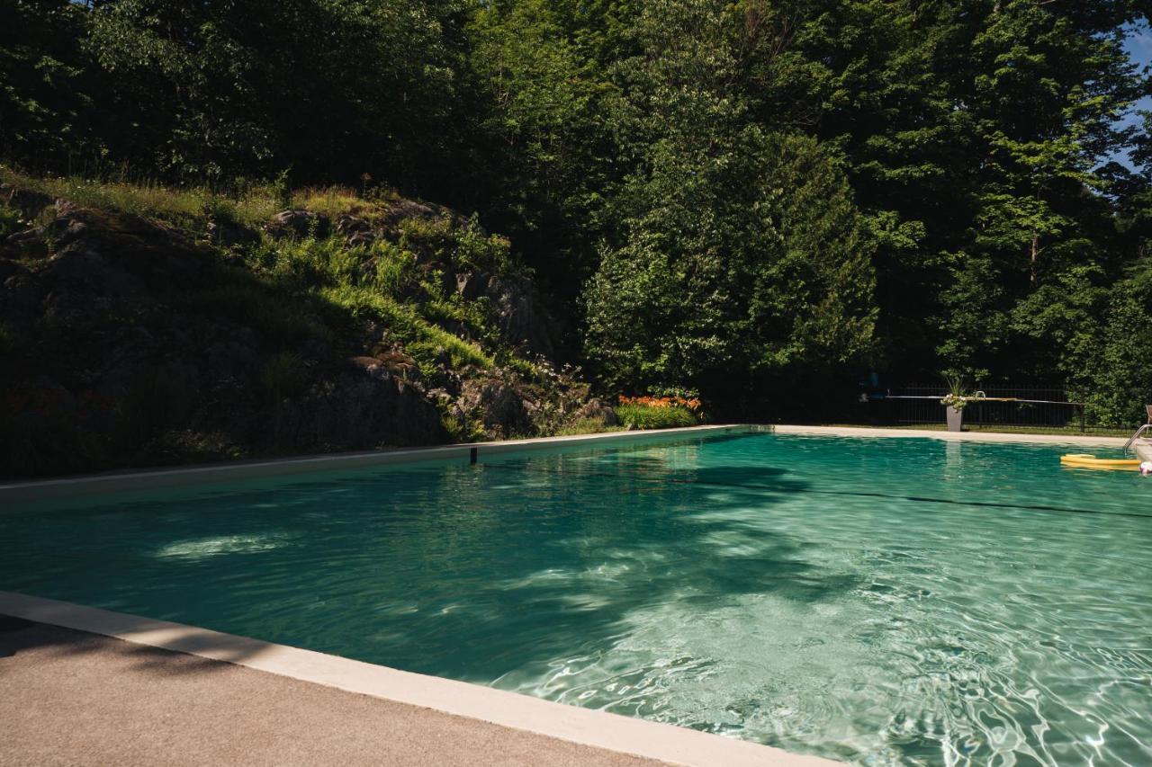 Hotel Domaine Jolivent Lac-Brome Exterior foto