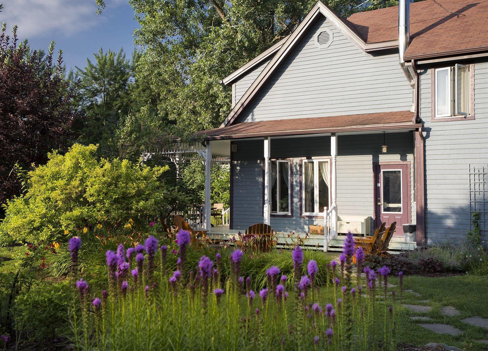 Hotel Domaine Jolivent Lac-Brome Exterior foto